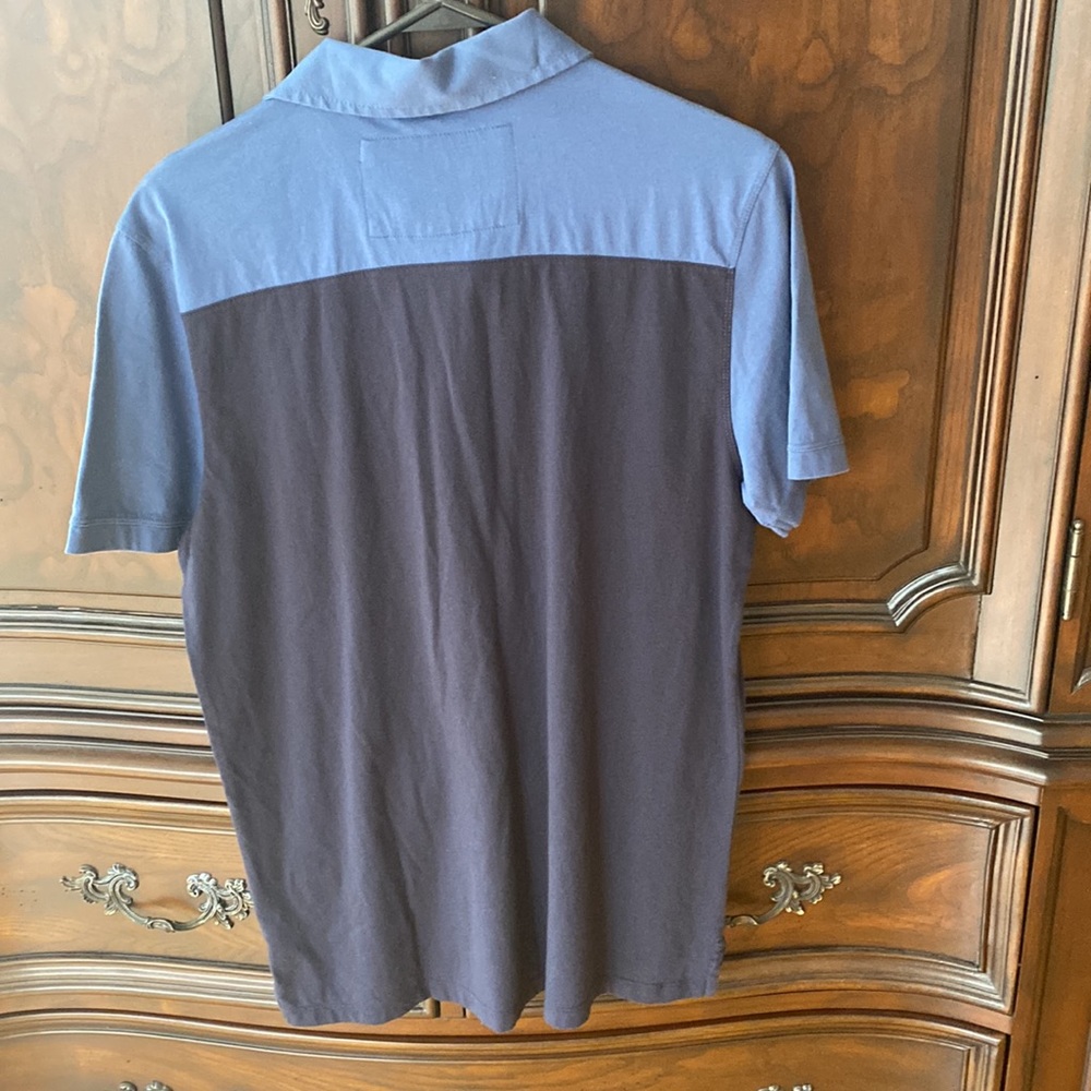 Banana republic polo shirt size medium blue - Picture 3 of 4